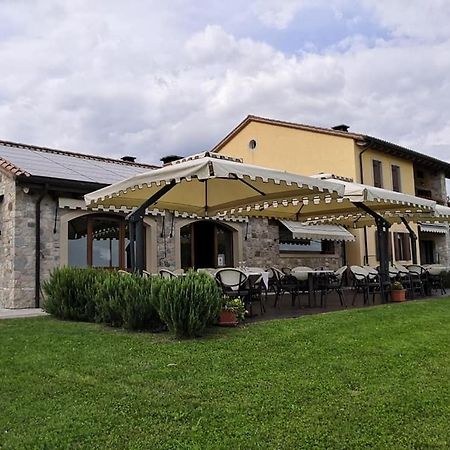 Agriturismo Moro Barel Vittorio Veneto Exterior foto