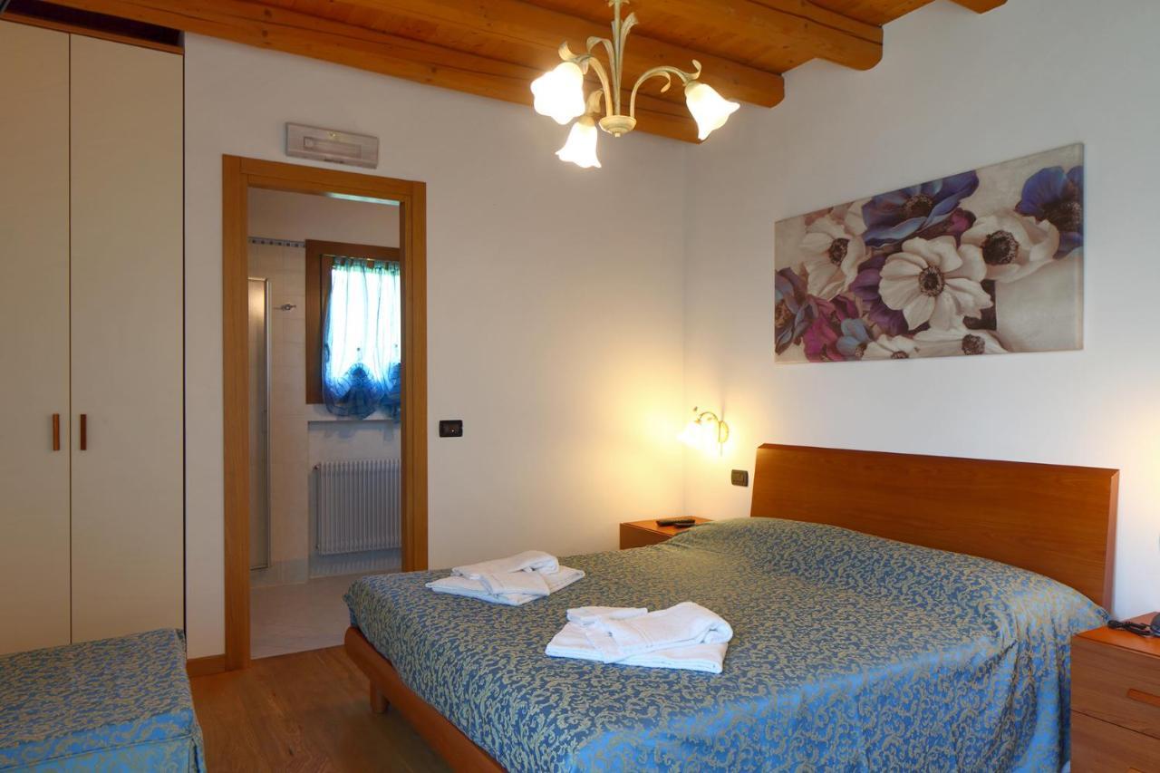 Agriturismo Moro Barel Vittorio Veneto Exterior foto