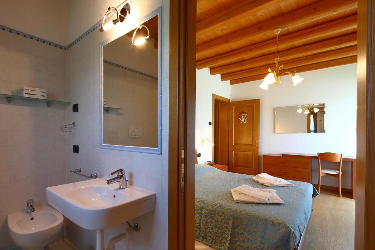 Agriturismo Moro Barel Vittorio Veneto Exterior foto