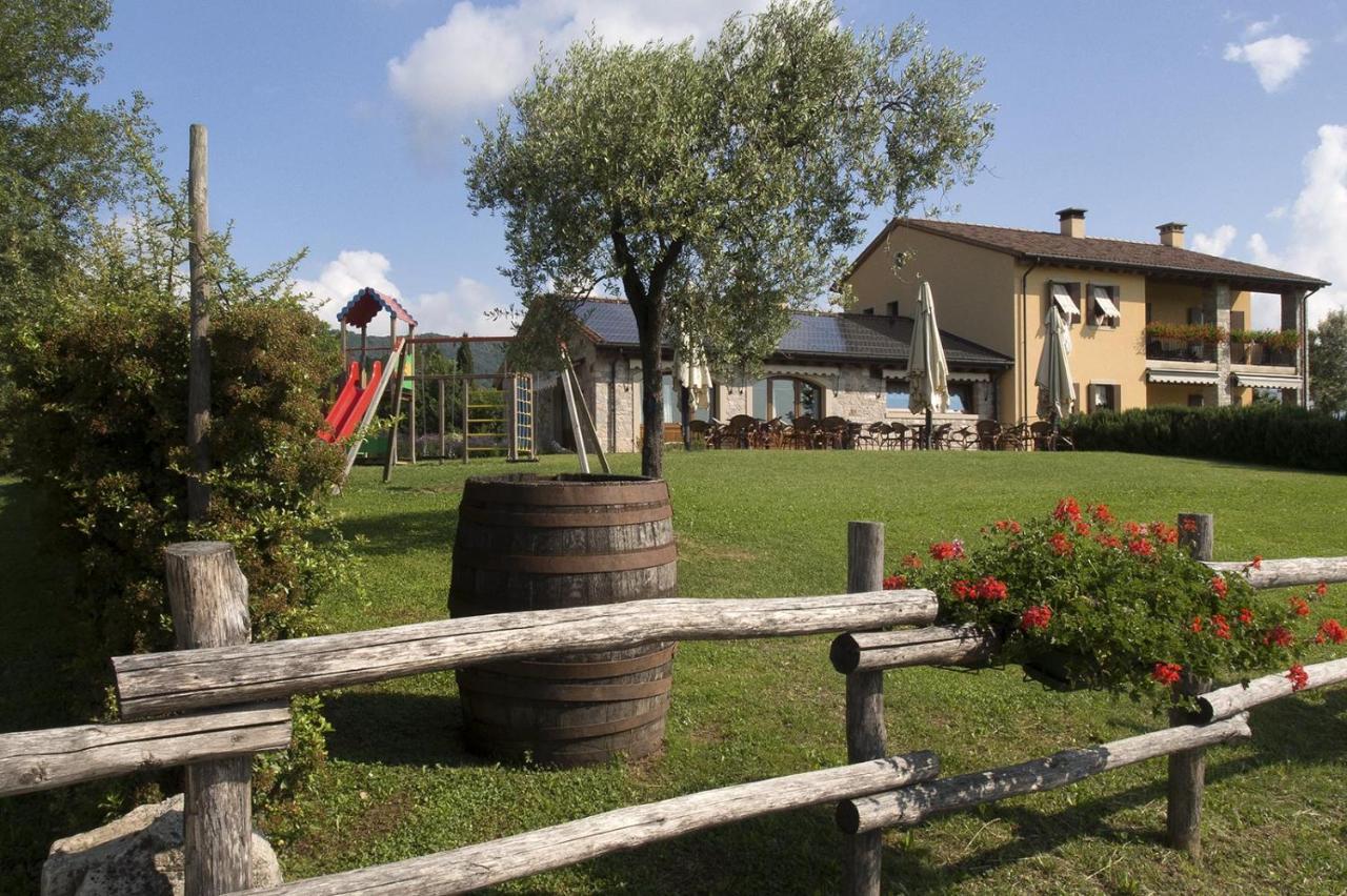 Agriturismo Moro Barel Vittorio Veneto Exterior foto